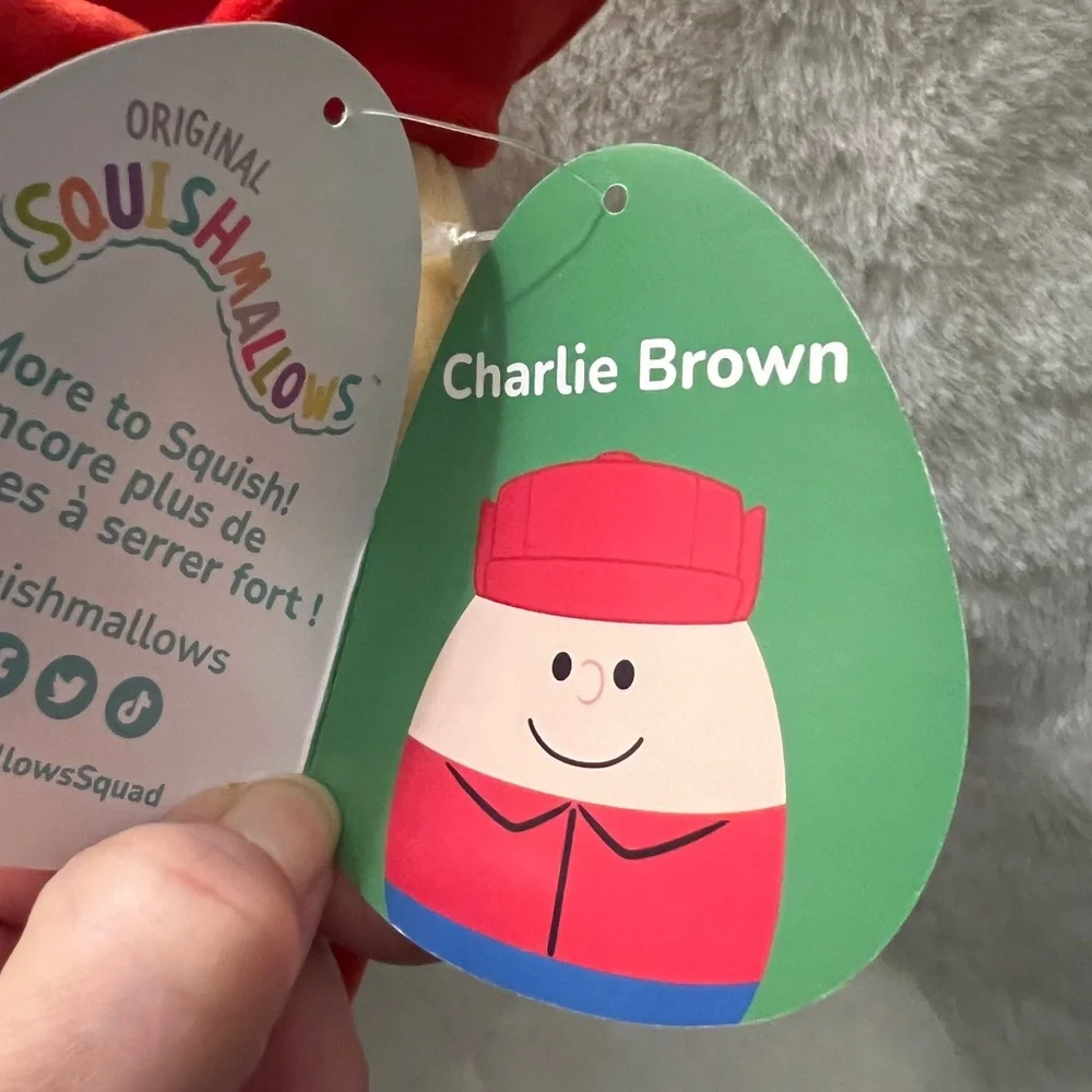 NWT Charlie Brown Peanuts Christmas 2022 Squishmallow Collectible